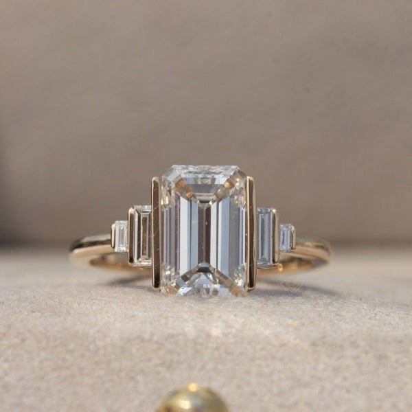 Exorbitant Emerald Diamond Wedding Ring
