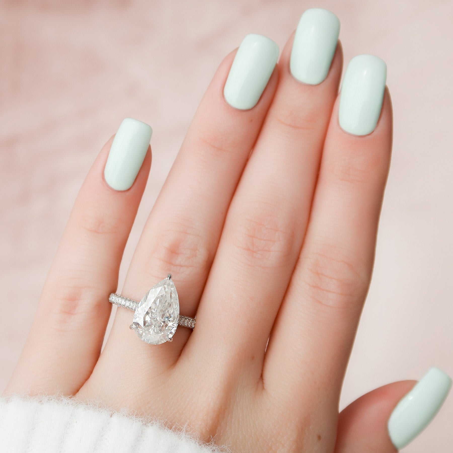 Shininess Pear Diamond Wedding Ring