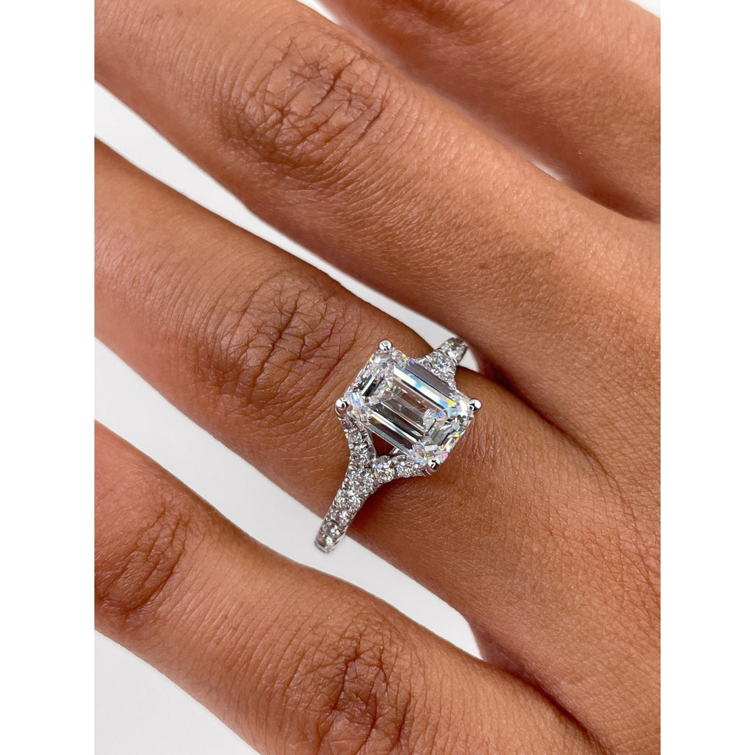 Gorgeousness Emerald Diamond Wedding Ring