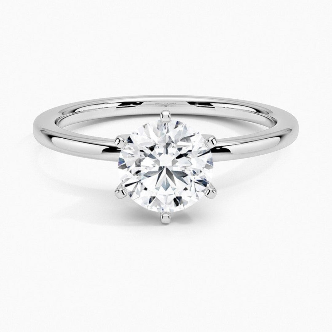 Beauty Round Cut Solitaire Ring