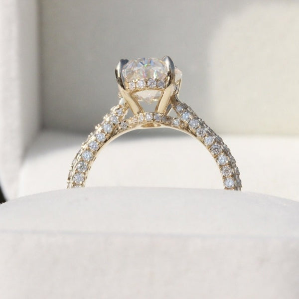 Rarity Oval Diamond Wedding Ring