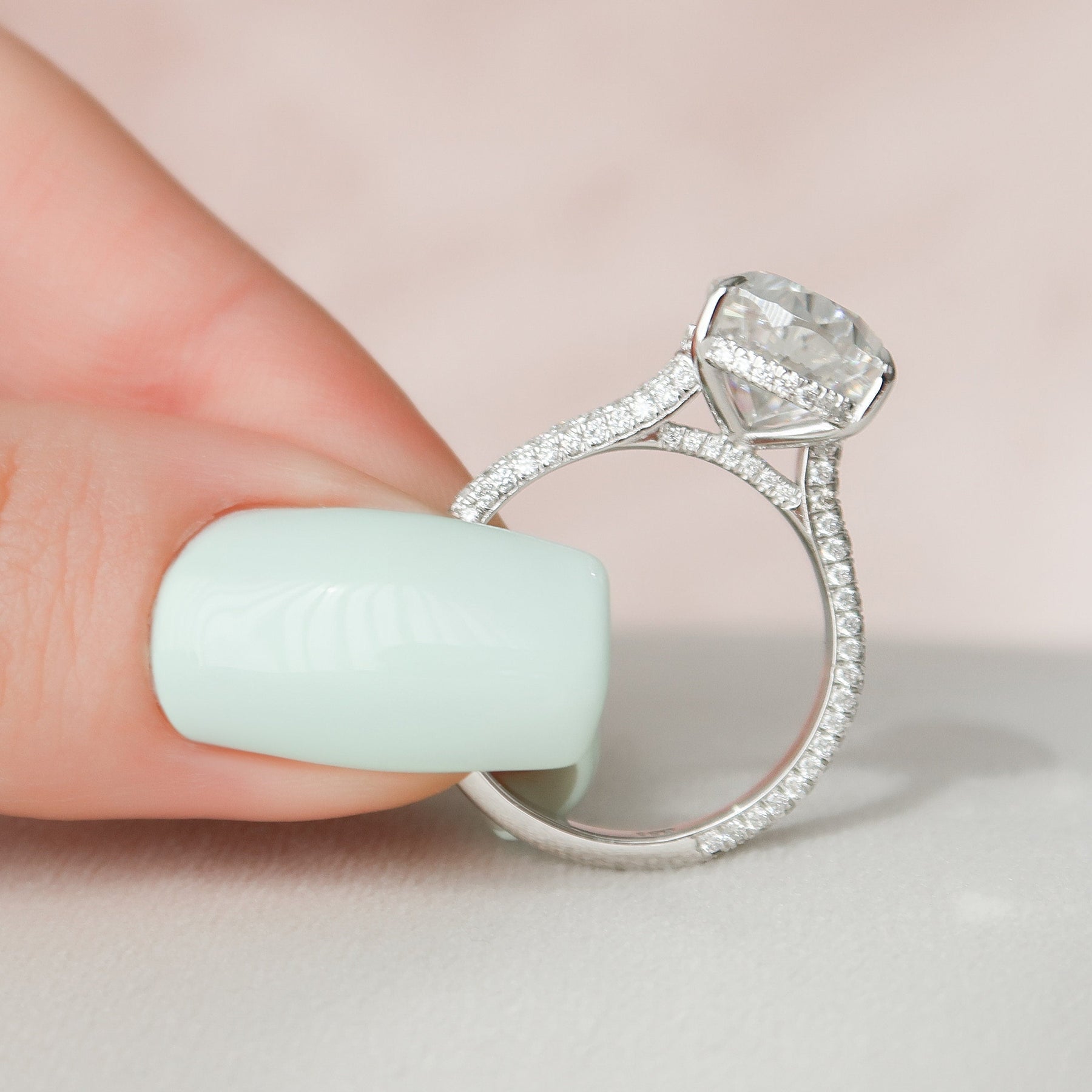 Shininess Pear Diamond Wedding Ring