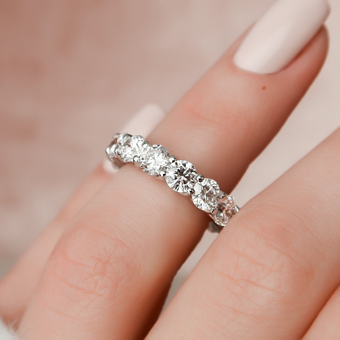 Inconceivable Round Cut Diamond Band