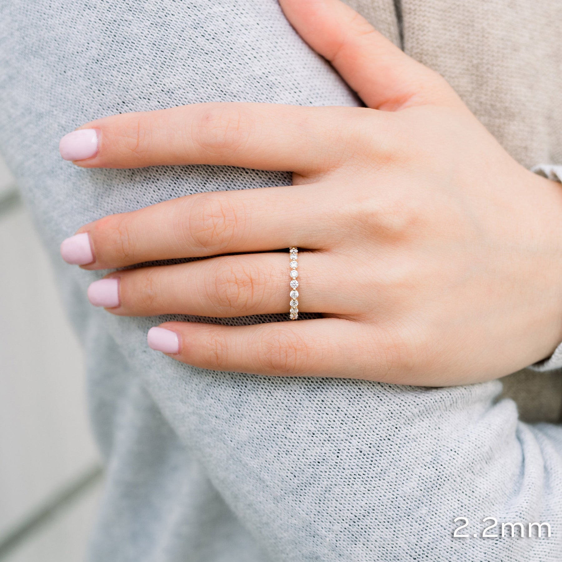 Nice Round Cut Diamond Band