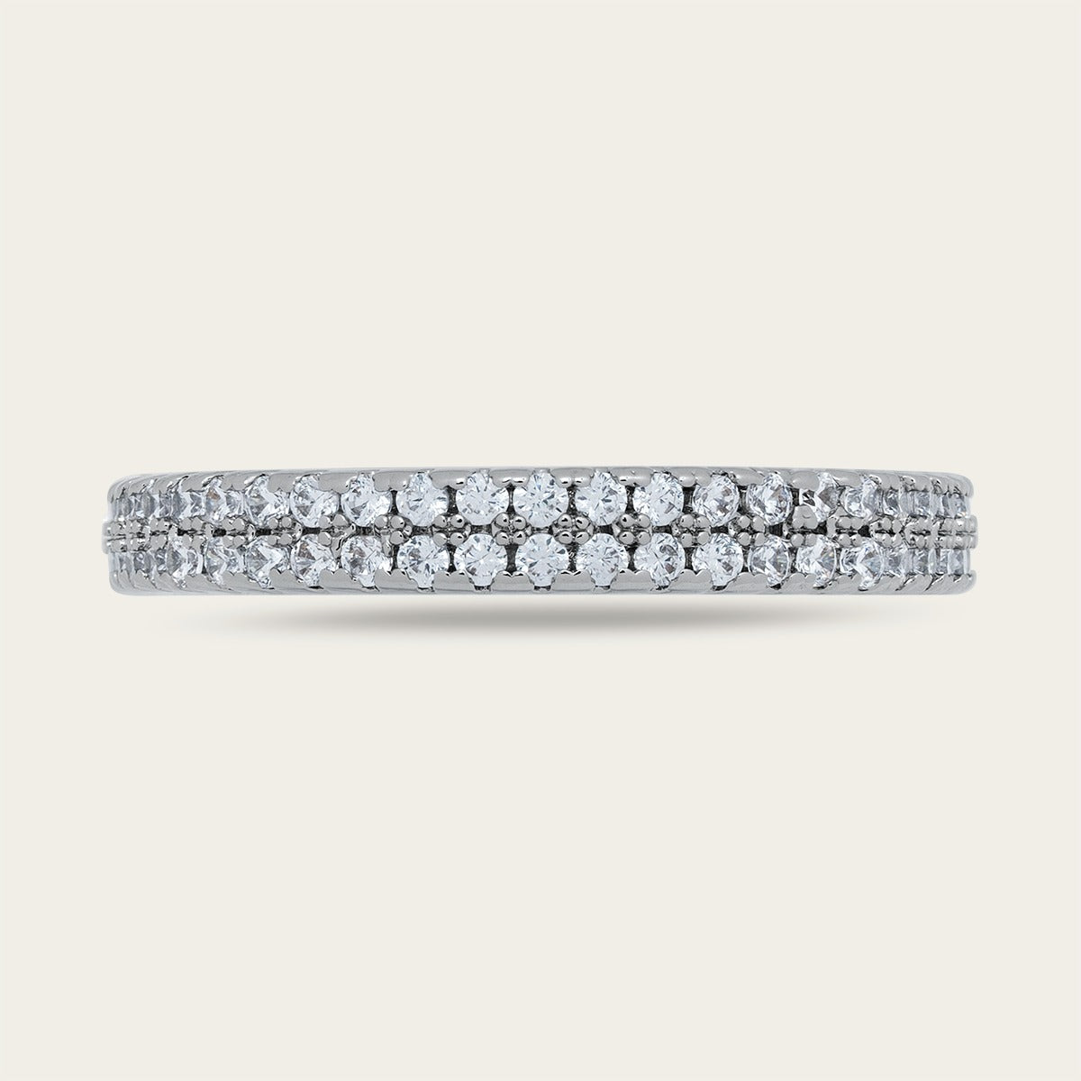 Opulent Round Cut Diamond Band