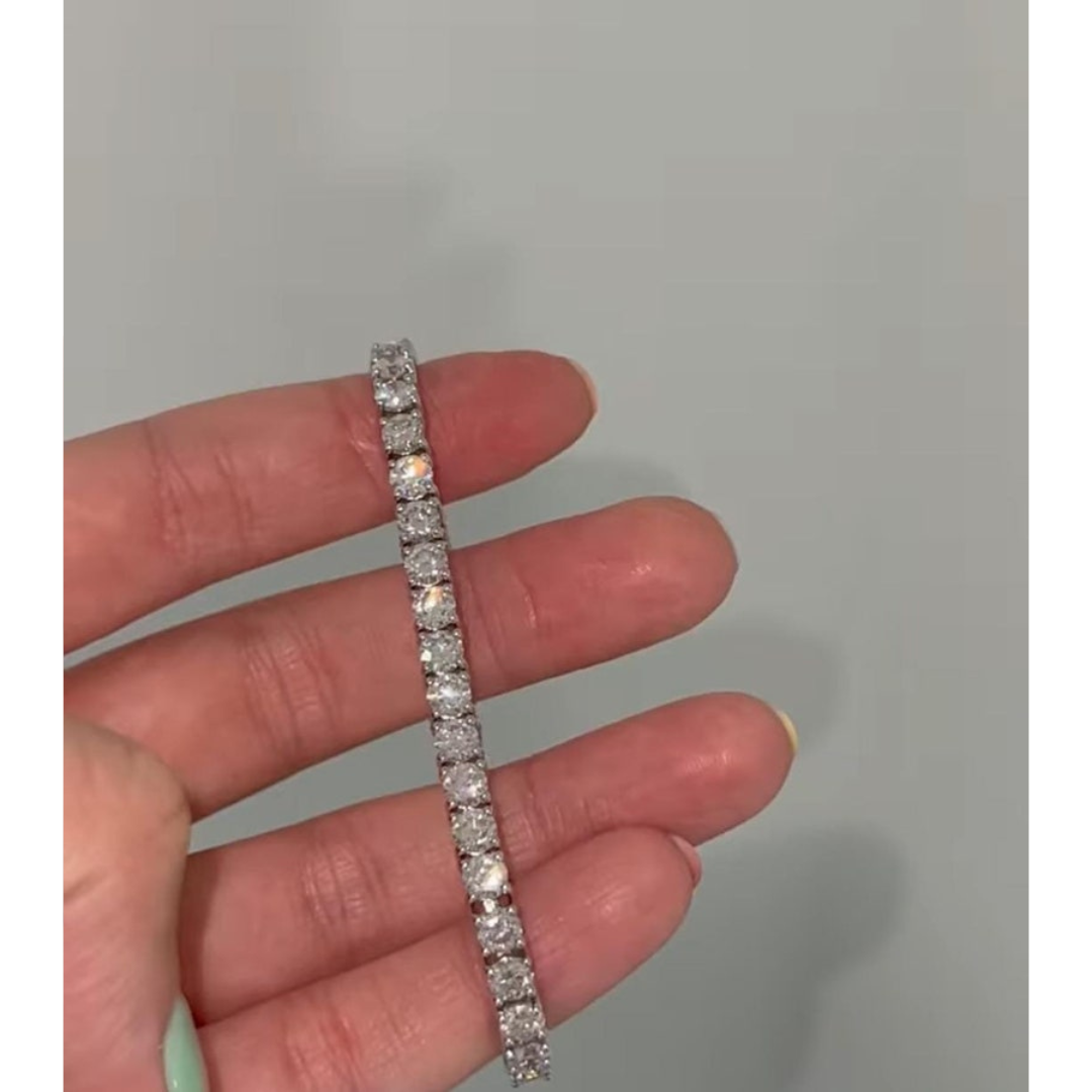 Loveliness Round Diamond Bracelet