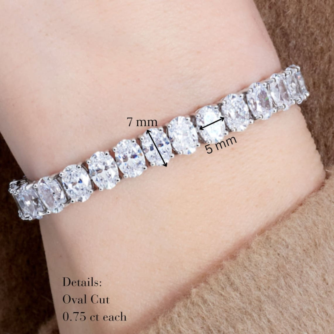 Catchy Oval Diamond Bracelet