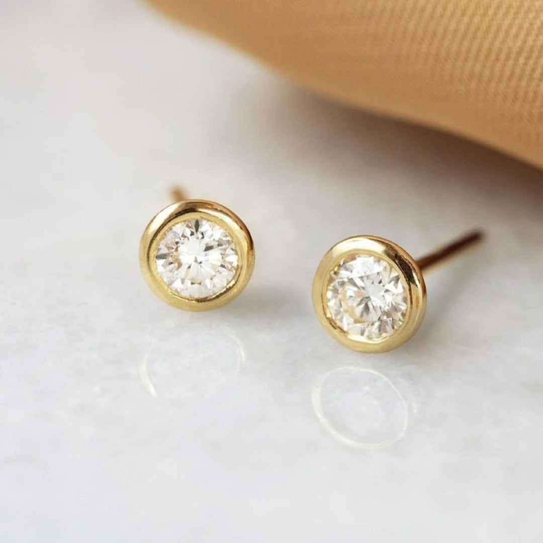 Sparkle Round Diamond Earring