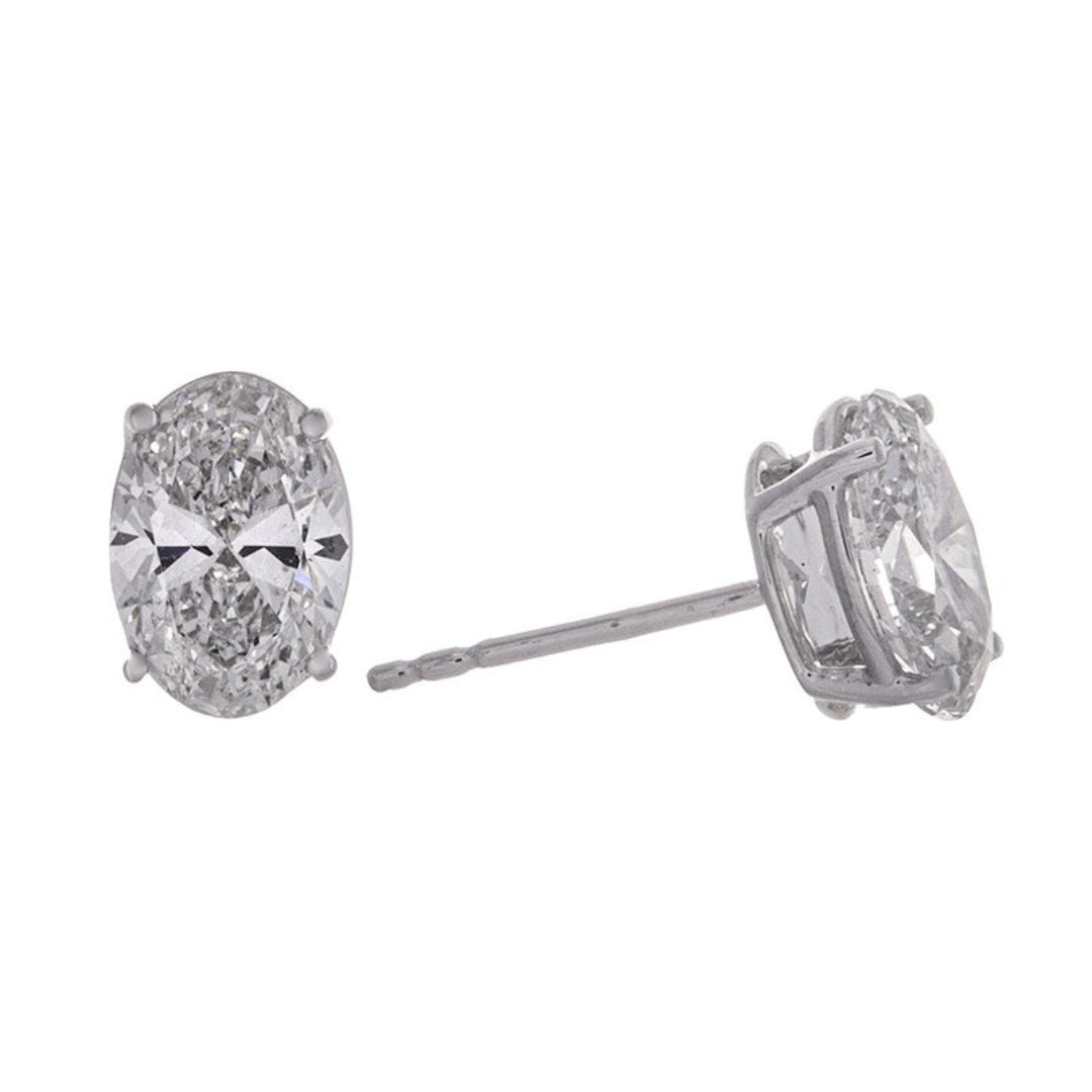 Enthralling Oval Diamond Earring