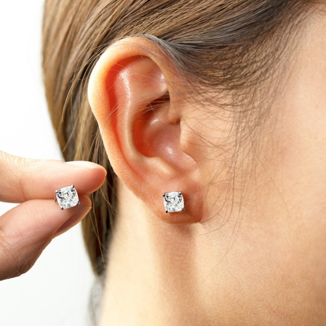 Neat Cushion Diamond Earring