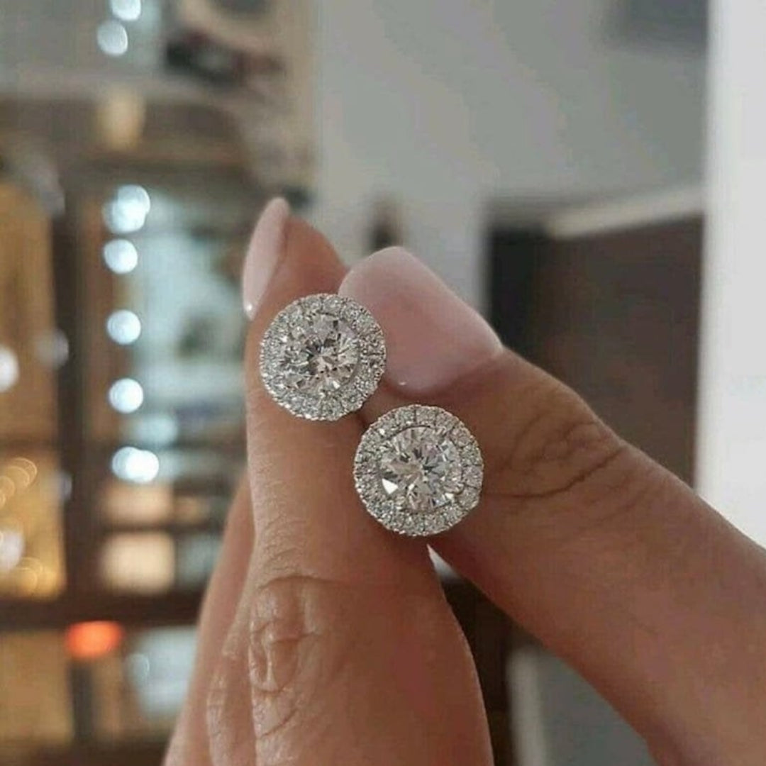 Fascinate Round Diamond Earring