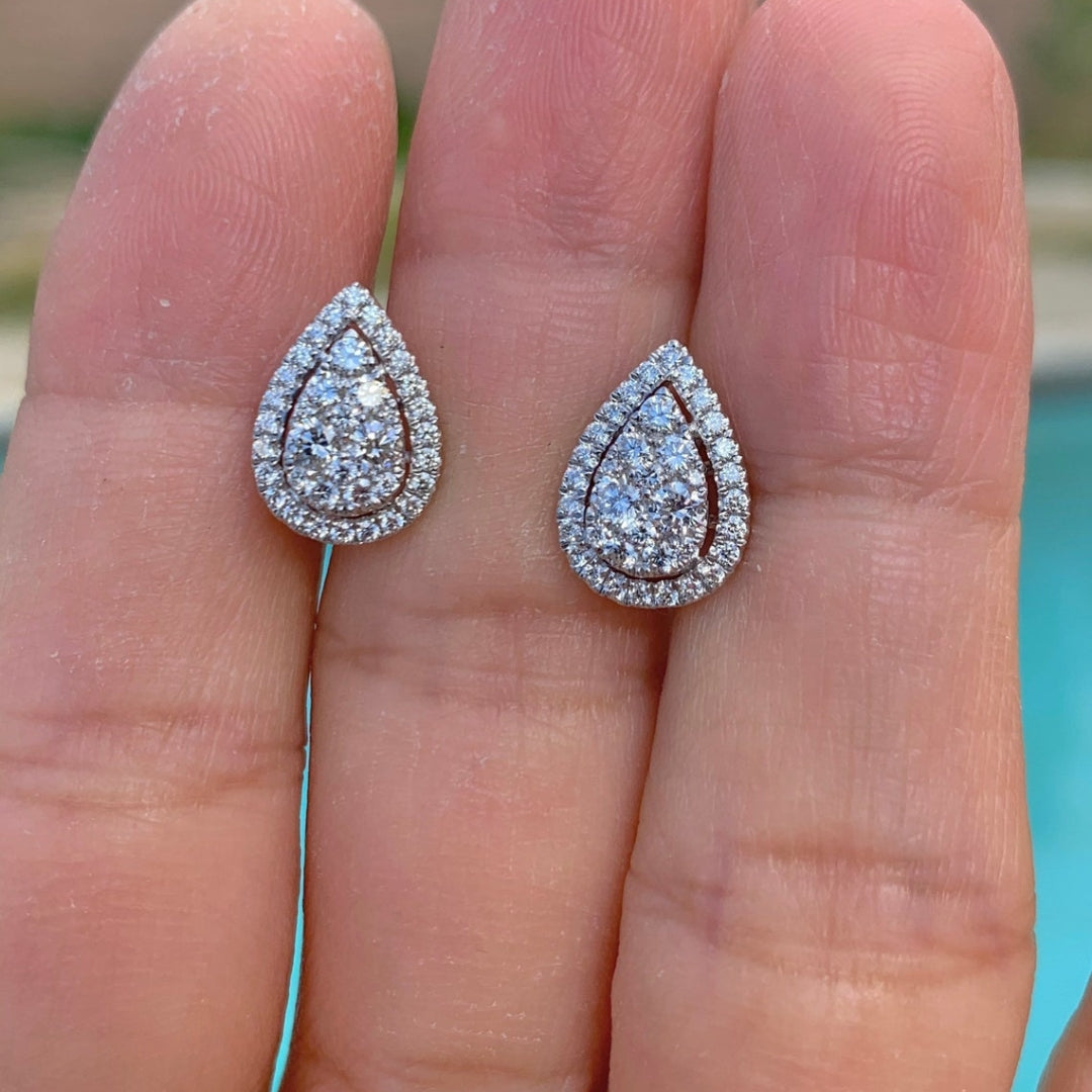 Balletic Pear Diamond Earring