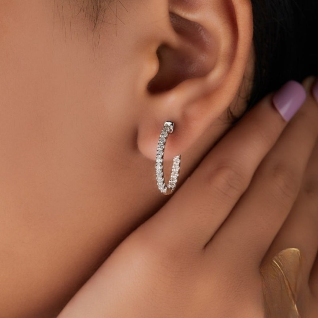 Twinkle Round Diamond Earring