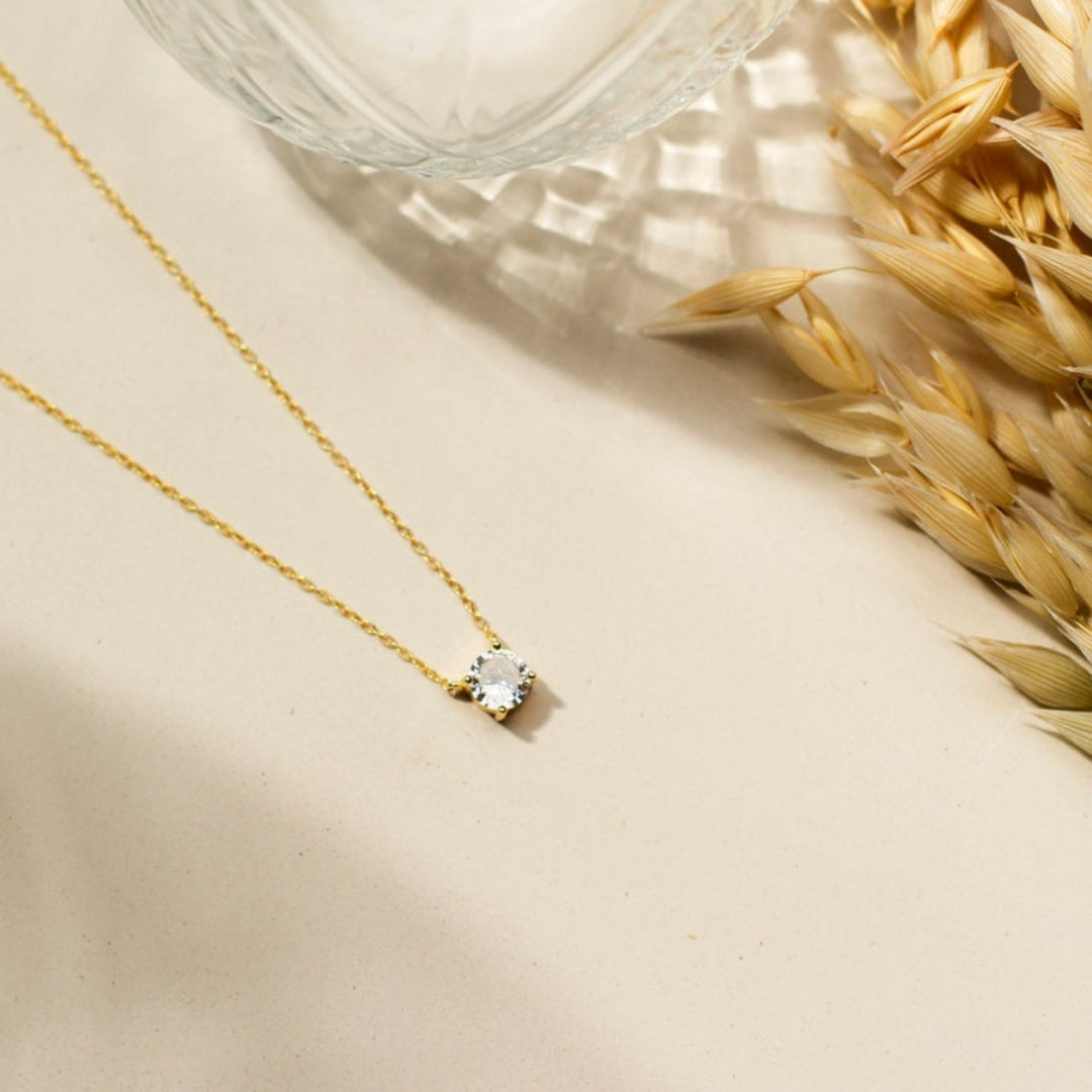 Art Deco Elegance Round Diamond Necklace