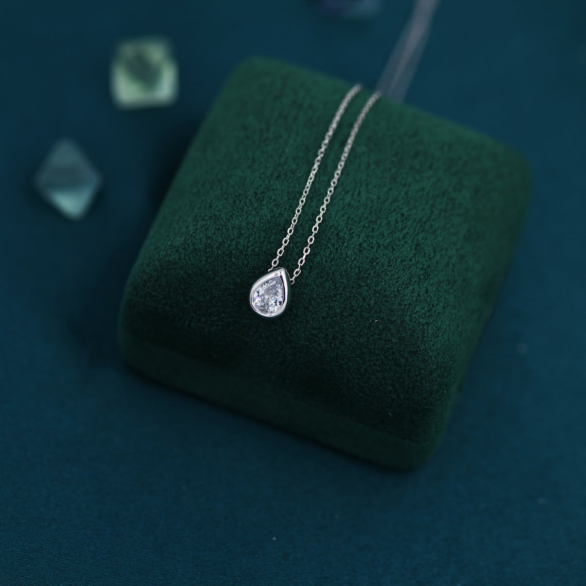 Uniquely Pear Diamond Necklace