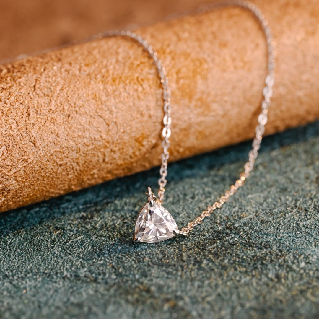 Interesting Trillion Diamond Necklace