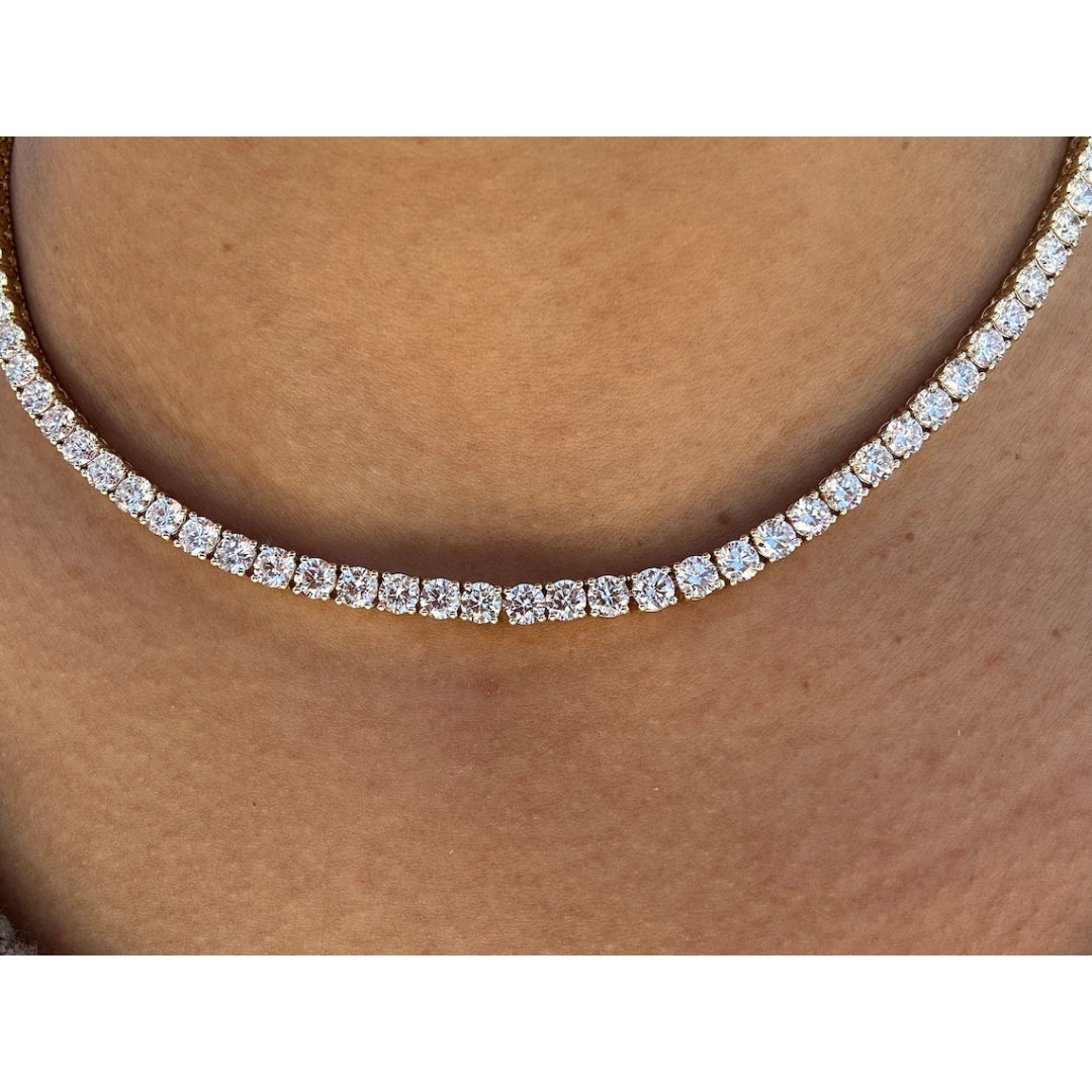 Fabulous Round Diamond Necklace