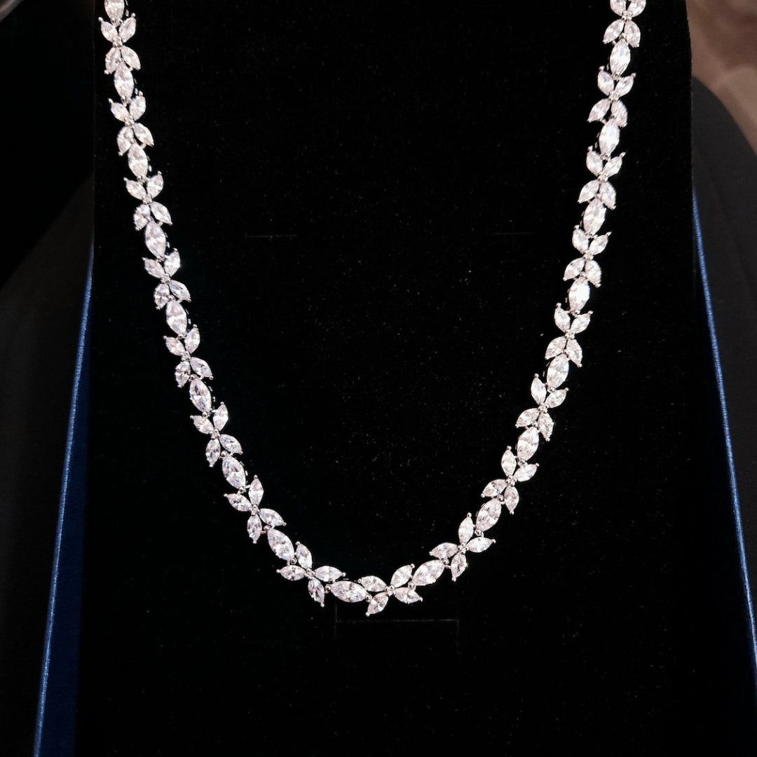 Aesthetic Marquise Diamond Necklace