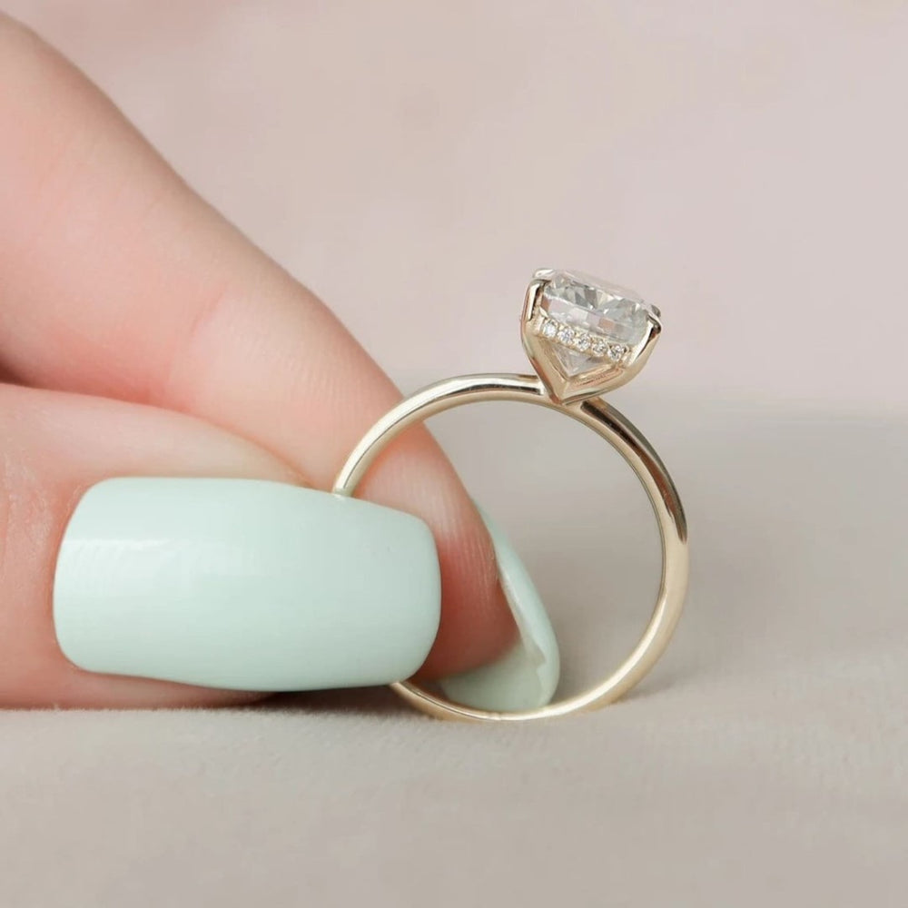 Preferable Cushion Shape Diamond Wedding Ring