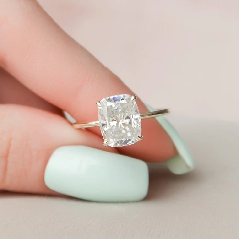 Preferable Cushion Shape Diamond Wedding Ring