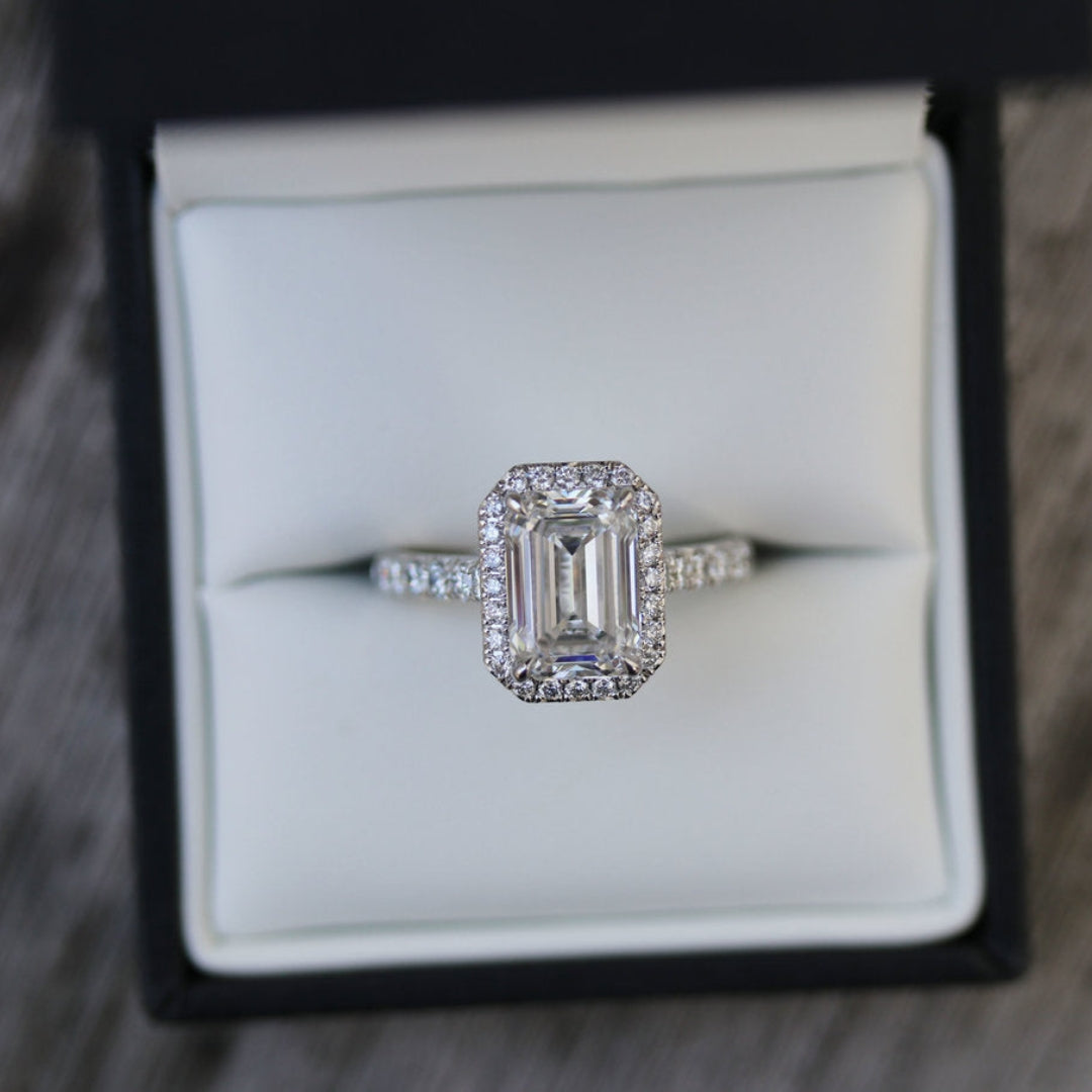 Satiny Emerald Shape Diamond Wedding Ring