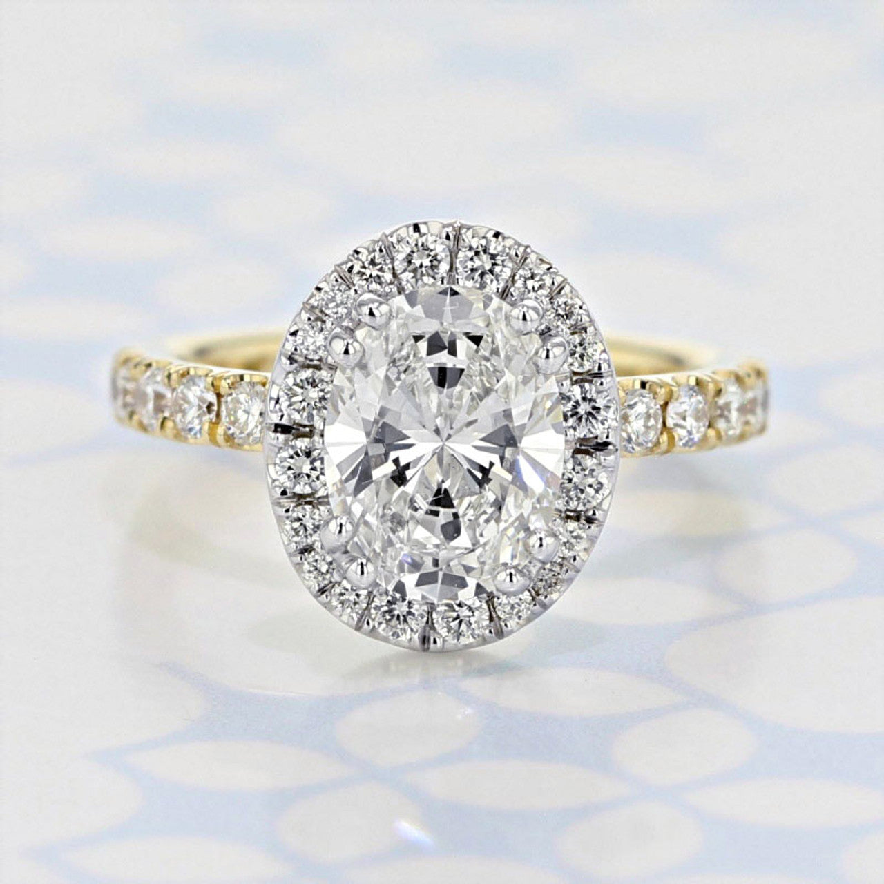 Suitable Oval Shape Diamond Wedding Ring
