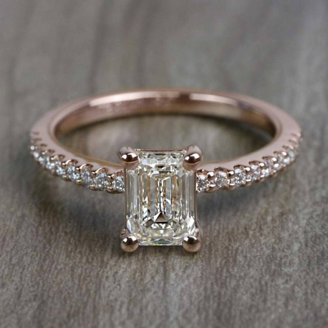 Intriguing Emerald Shape Diamond Wedding Ring