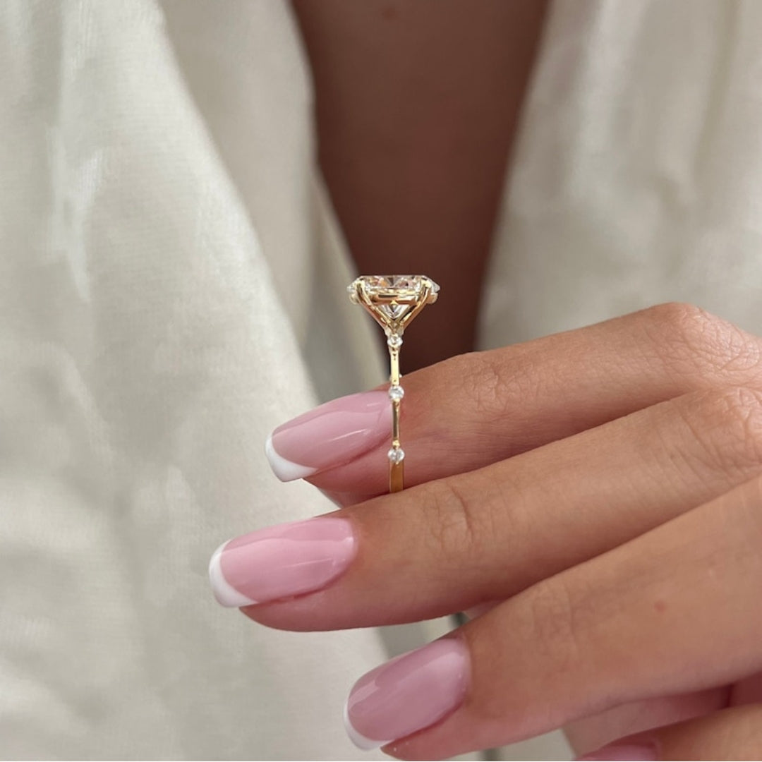 Glimmer Oval Shape Diamond Wedding Ring