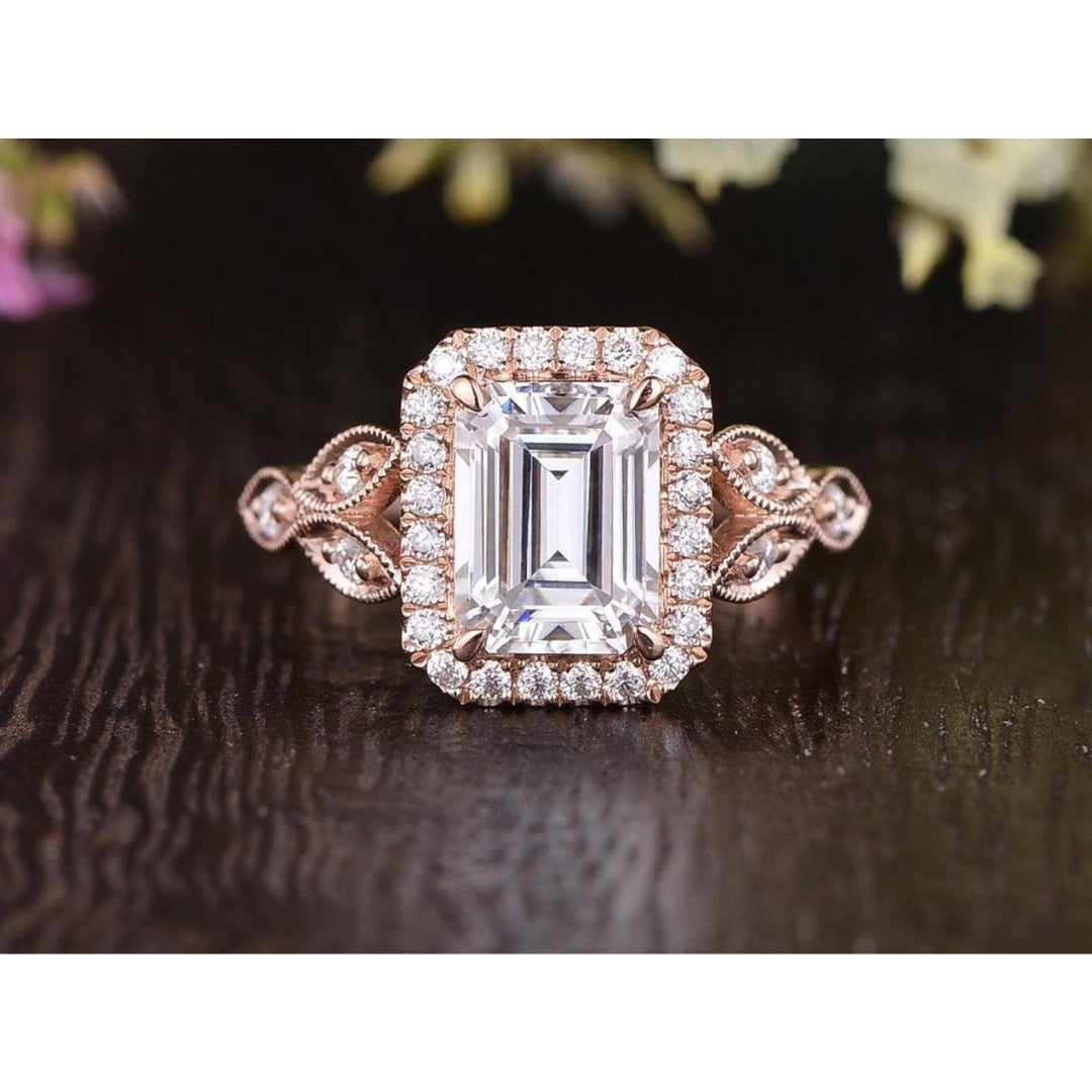 Propitious Emerald Diamond Wedding Ring