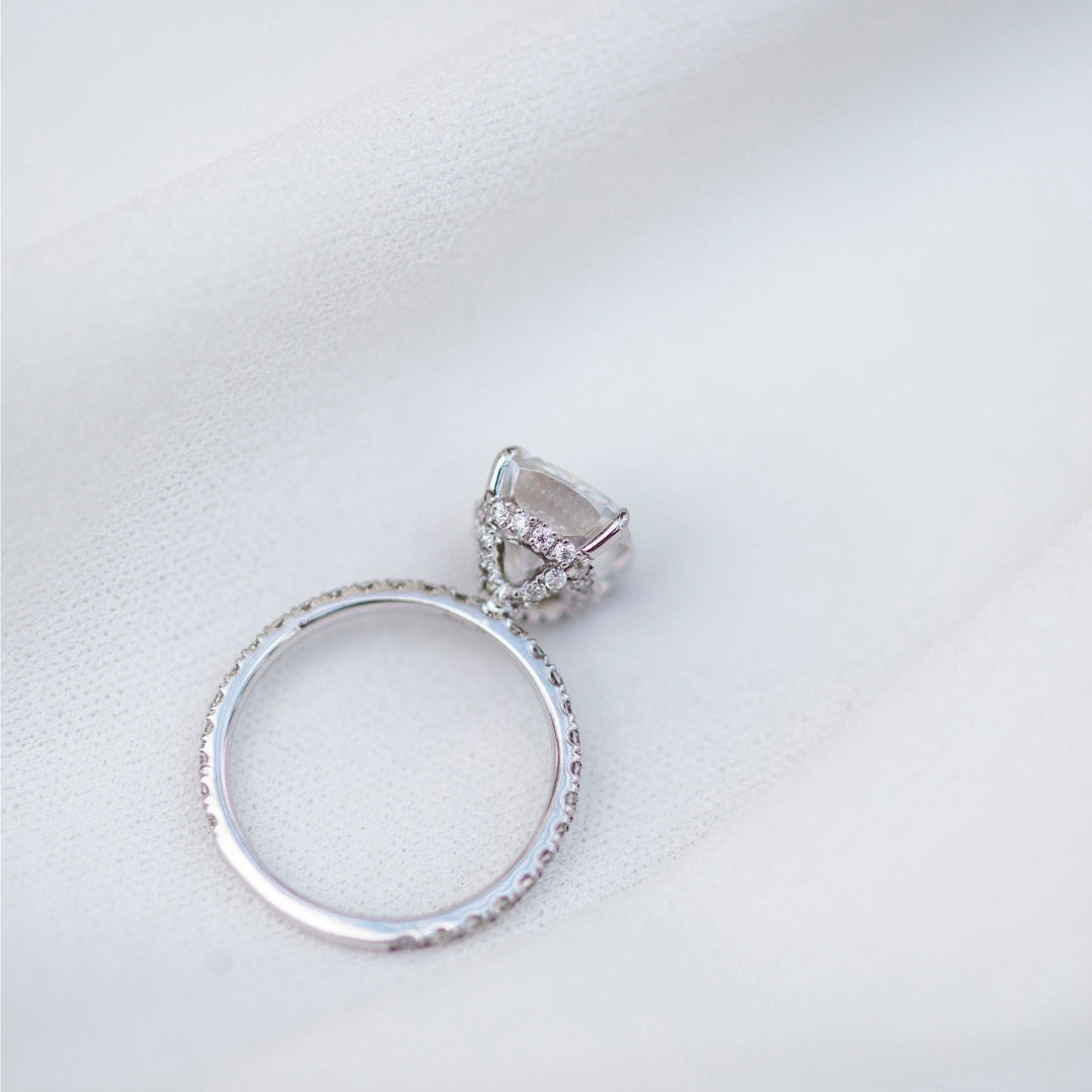 Neoteric Cushion Diamond Wedding Ring