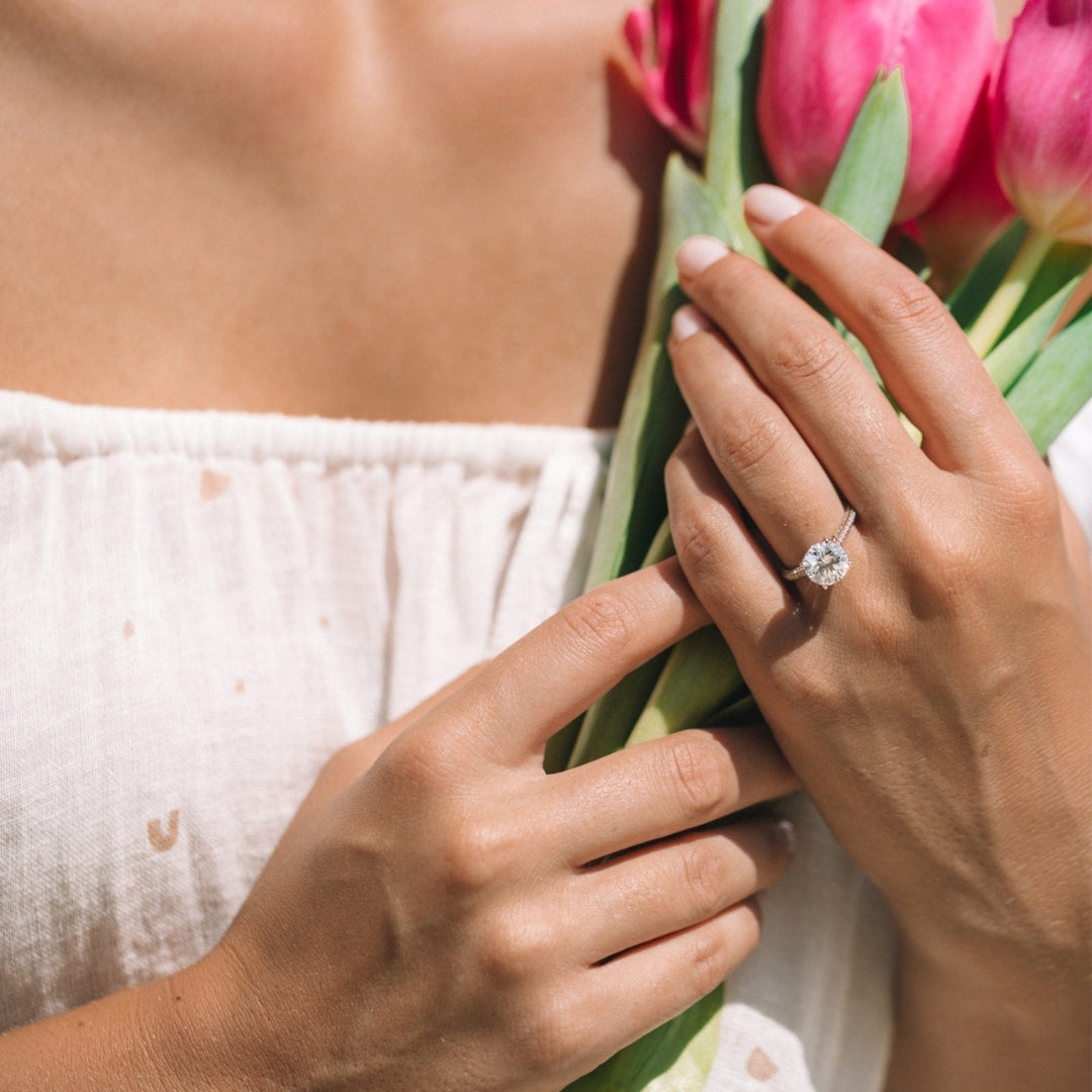 Symmetrical Round Diamond Wedding Ring