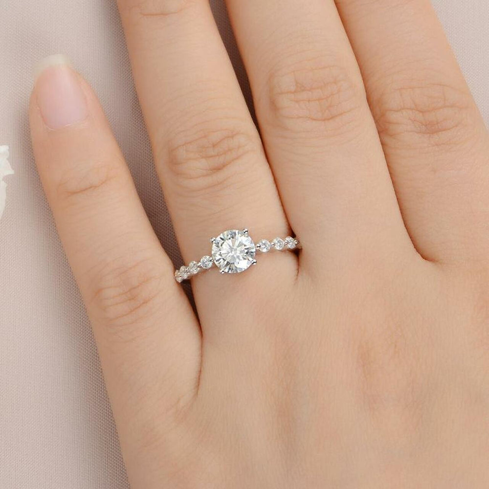 Elaborate Round Diamond Wedding Ring