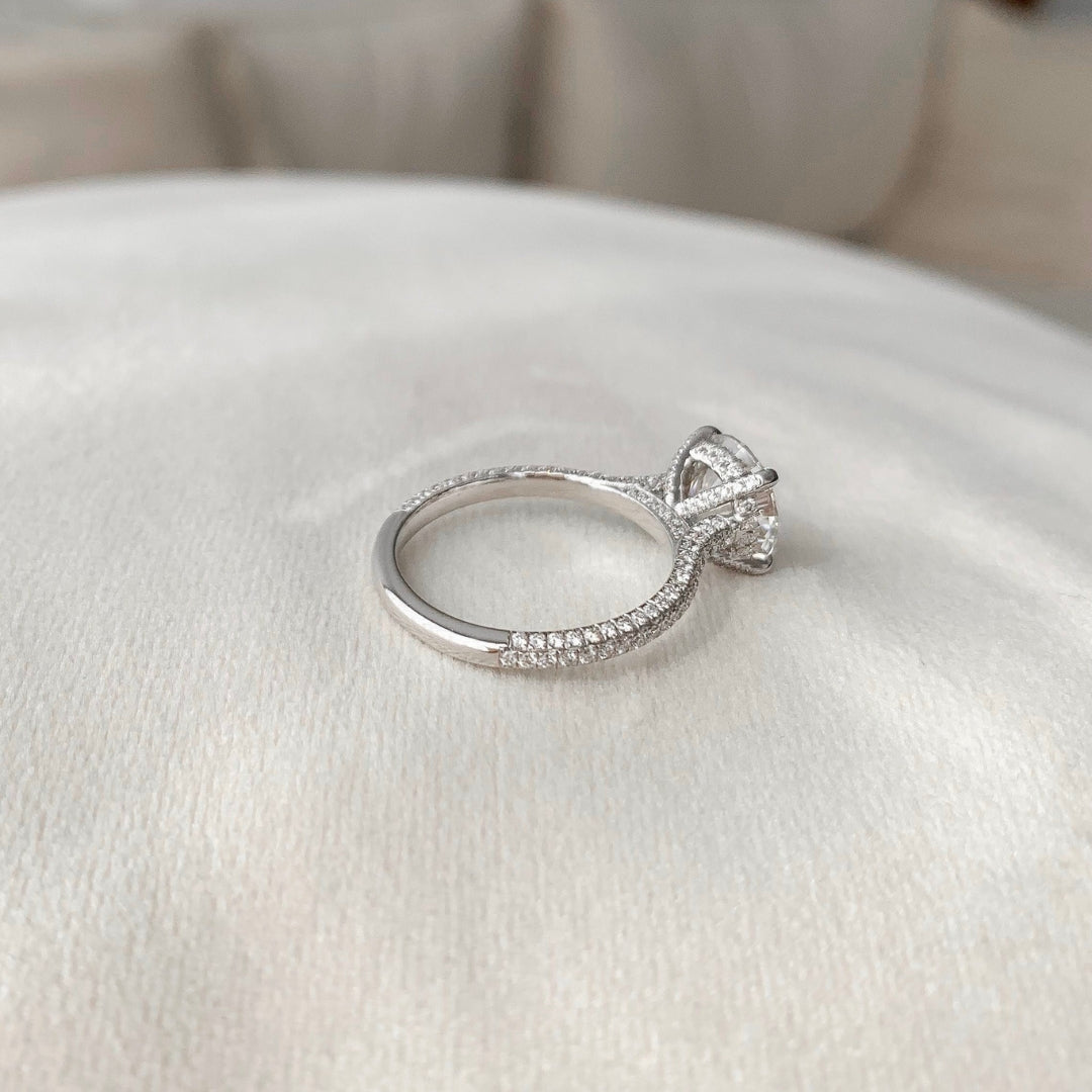 Brightly Round Diamond Wedding Ring