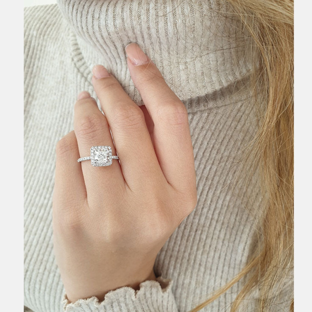 Pleasing Asscher Shape Engagement Ring