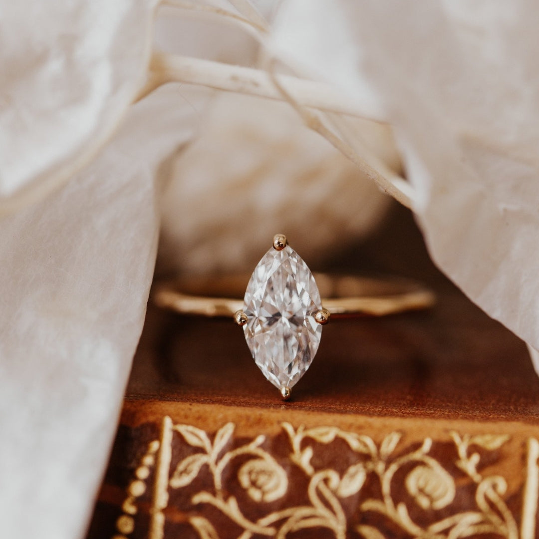 Catcher Marquise Shape Wedding Ring