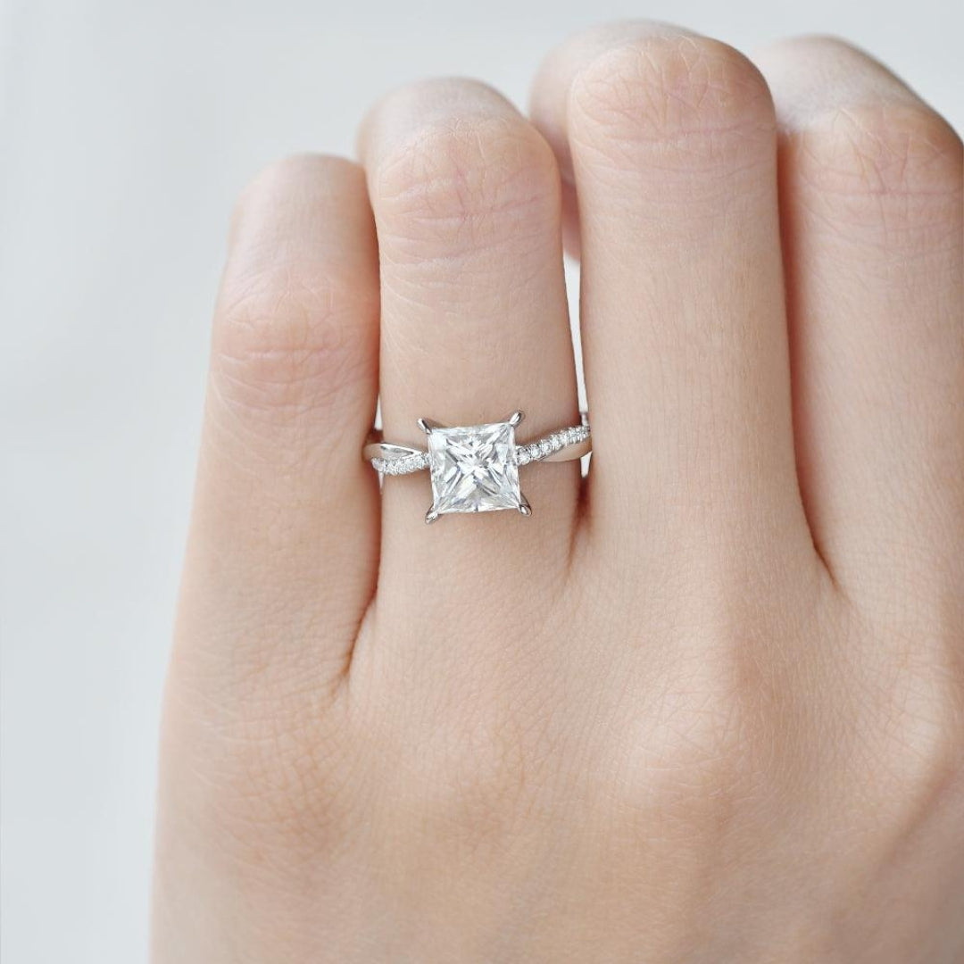 Earthlite Princess Shape Engagement Ring