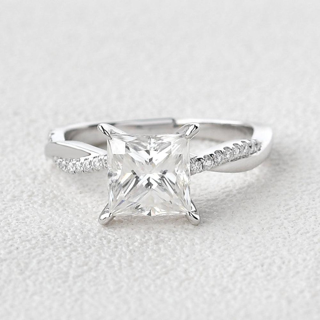 Earthlite Princess Shape Engagement Ring