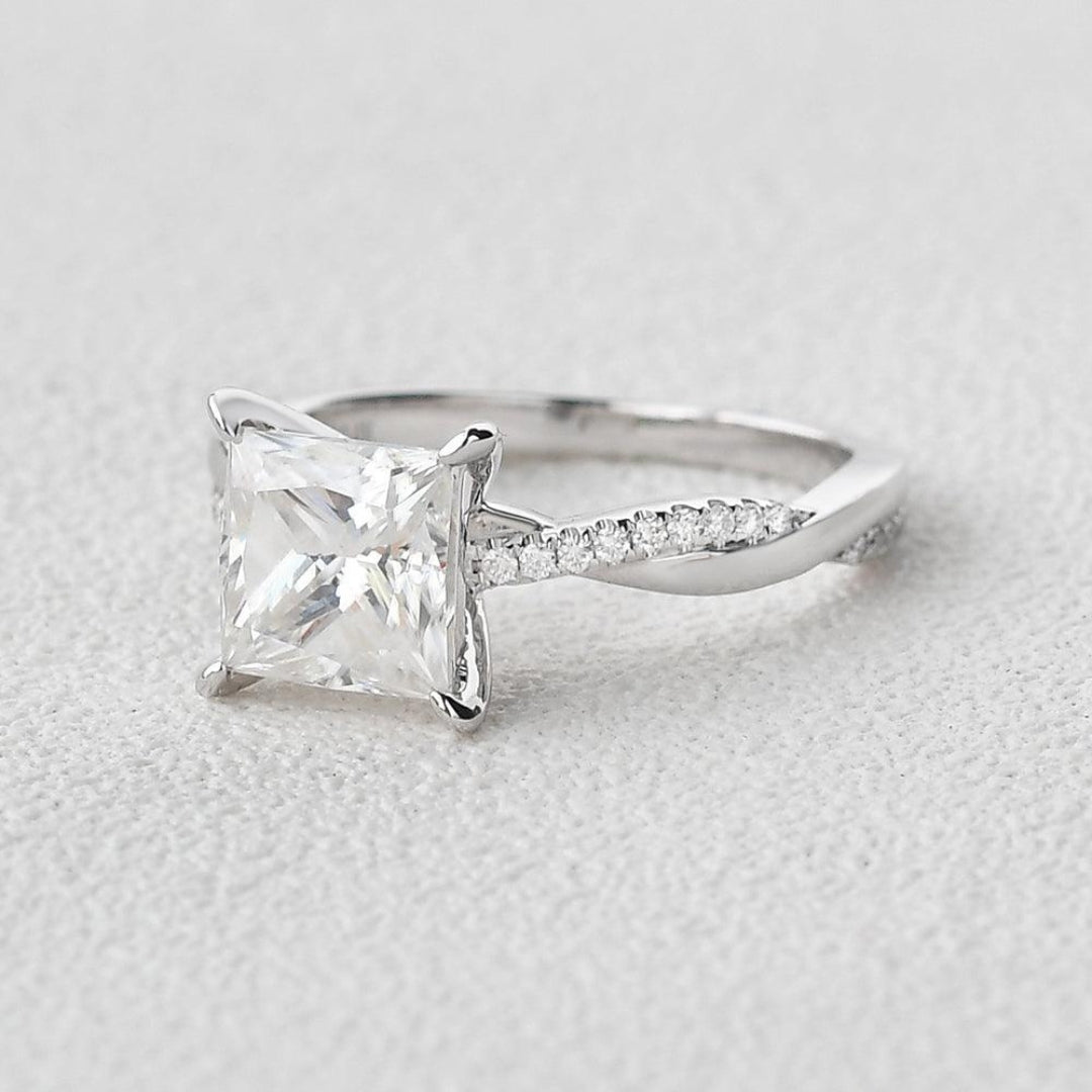 Earthlite Princess Shape Engagement Ring