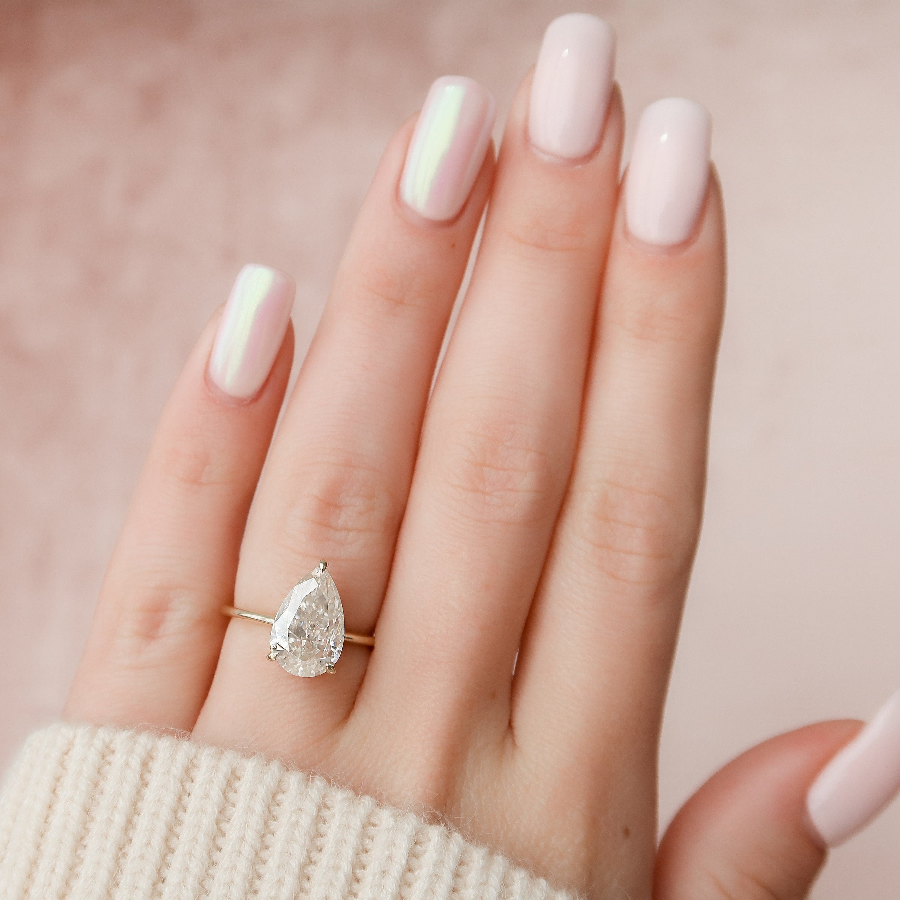 Dazzling Pear Shape Diamond Wedding Ring