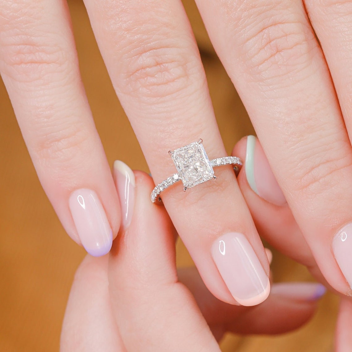 Lovable Radiant Shape Diamond Wedding Ring