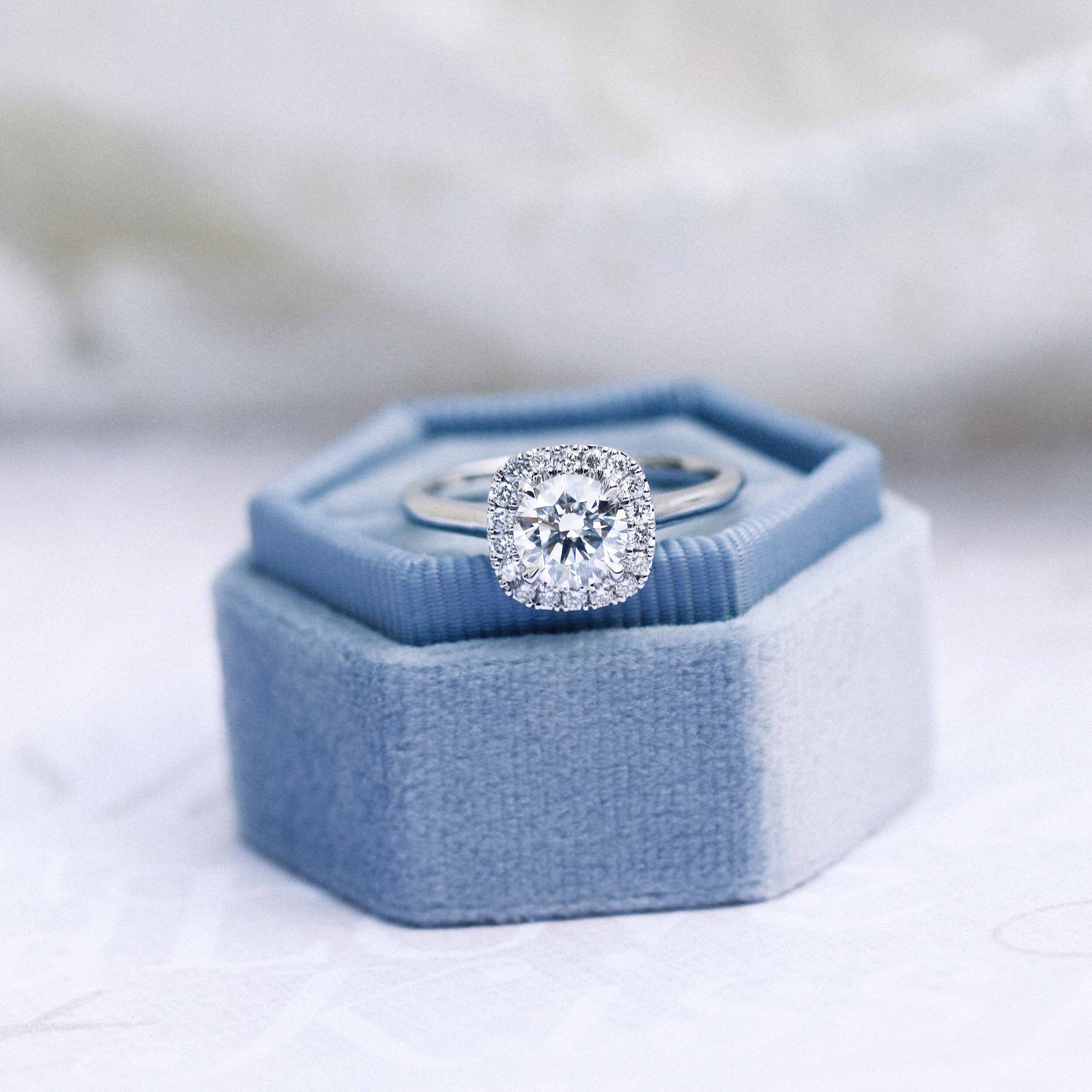 Relatively Round Shape Diamond Wedding Ring