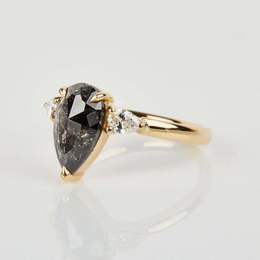Fire 2.80CT Pear Shape Diamond Anniversary Ring